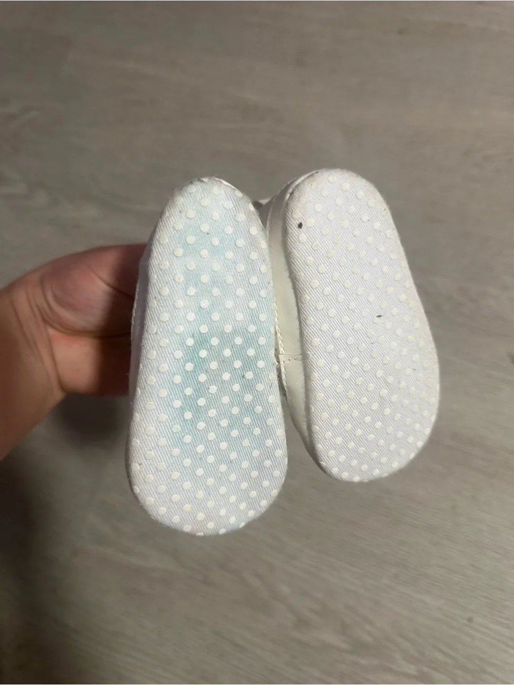 White baby' Velcro Sneakers - Classic Toddler Shoes